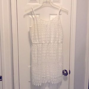 White laced dress